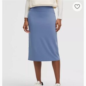 NWT Size 8 Lululemon Nulu Slim-Fit High-Rise Skirt Oasis Blue